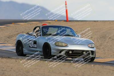 media/Jan-26-2025-SCCA SD (Sun) [[bcf61ed115]]/4-Women Novice/Session 3 (Turn 12/